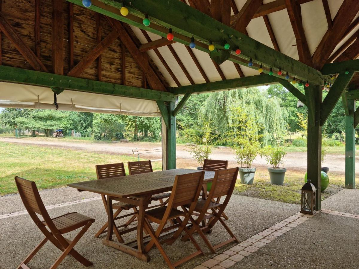 L 'Aupinouse Chambre Double Pivoine Avec Salle D'Eau Privative La Suze-sur-Sarthe Exterior foto